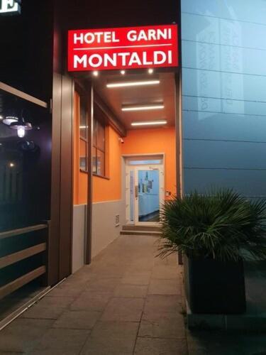 Hotel Garni Montaldi Muralto エクステリア 写真