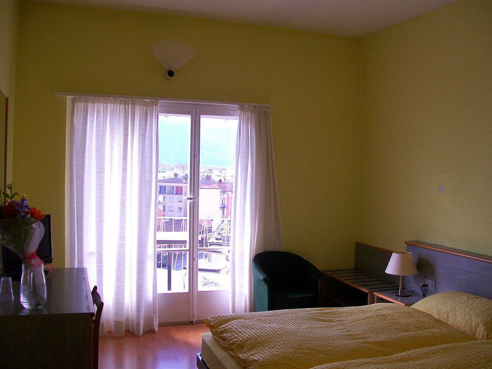 Hotel Garni Montaldi Muralto エクステリア 写真