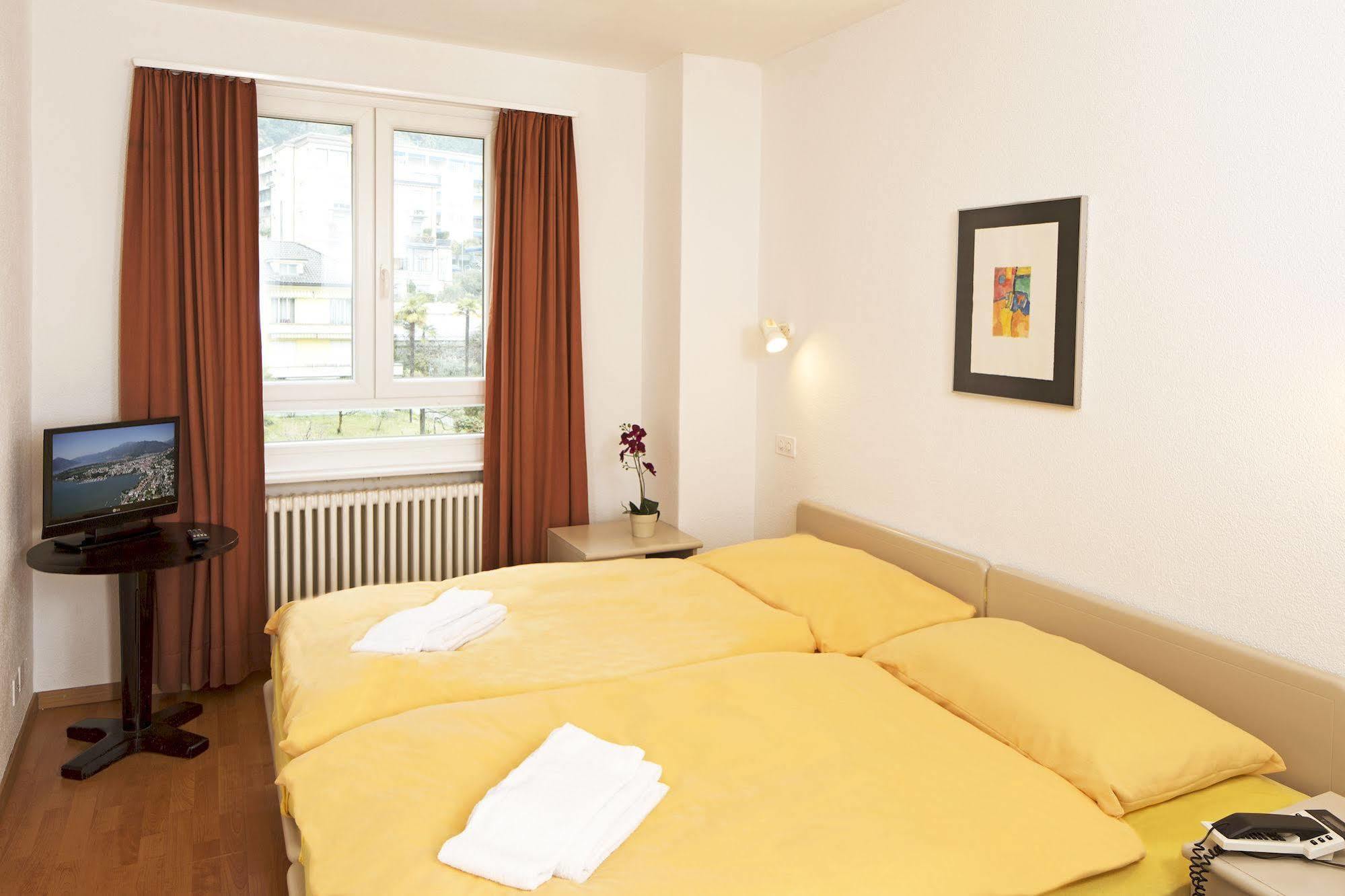Hotel Garni Montaldi Muralto エクステリア 写真